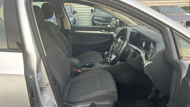 Volkswagen Golf 1.5 TSI 150 Life 5dr Petrol Hatchback